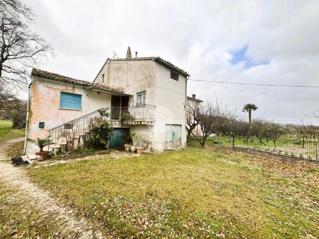 Villa Indipendente in vendita a Marche, Pesaro E Urbino