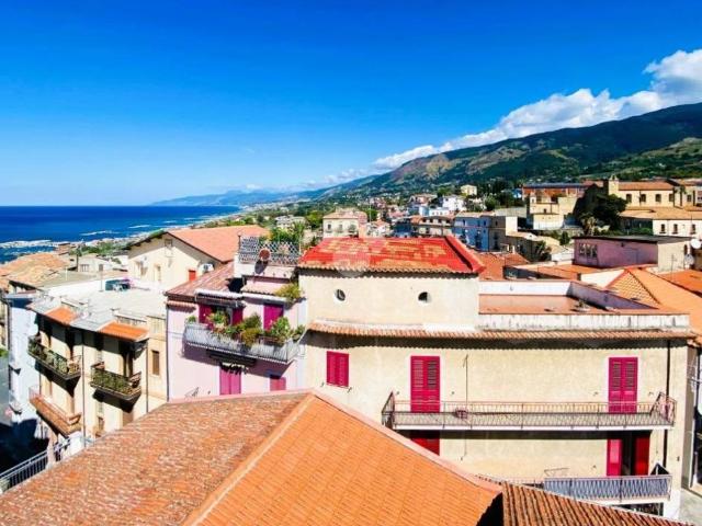 Villa Indipendente in vendita a San Lucido, Cosenza