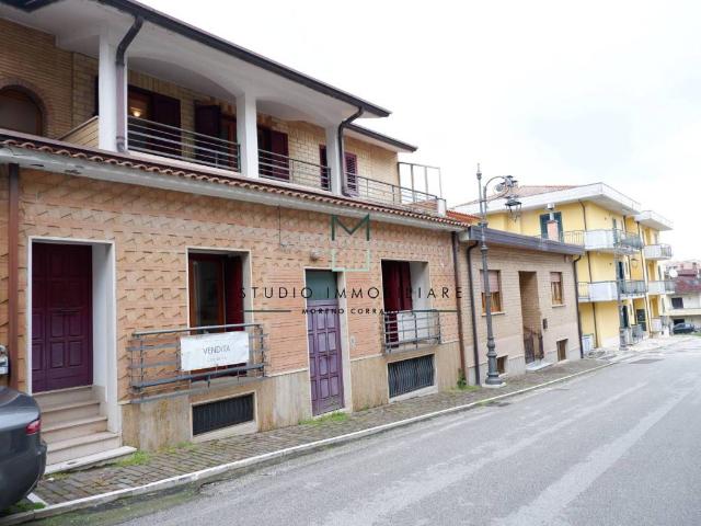 Villa Indipendente in vendita a San Mango Sul Calore, Campania