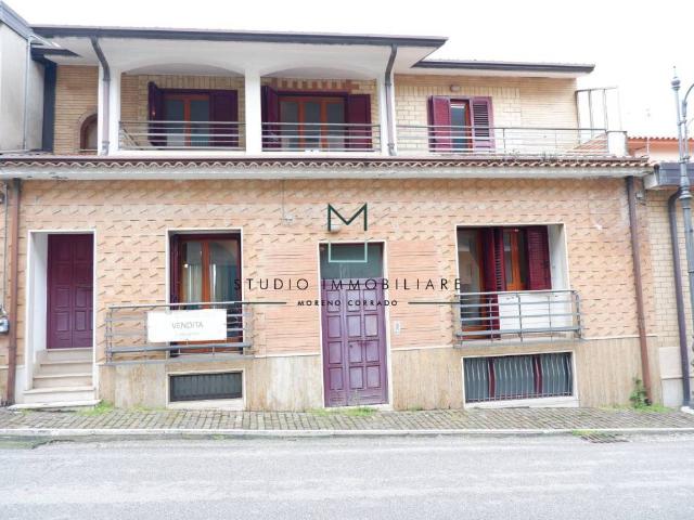 Villa Indipendente in vendita a San Mango Sul Calore, Campania