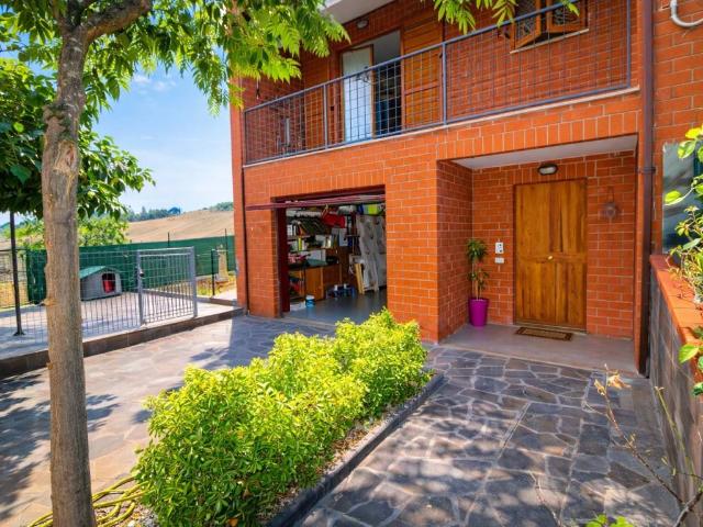 Villa Indipendente in vendita a Marche, Ancona