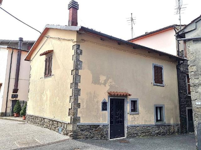 Villa Indipendente in vendita a Piteglio, Pistoia