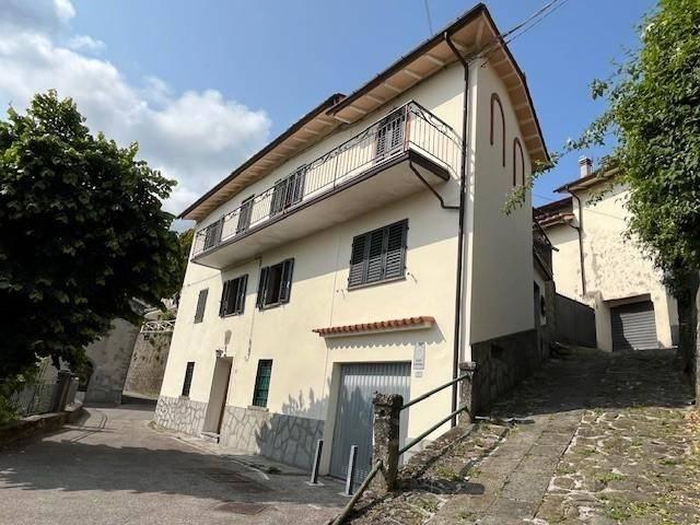 Villa Indipendente in vendita a Piteglio, Toscana