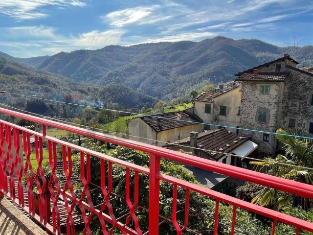 Villa Indipendente in vendita a Piteglio, Toscana