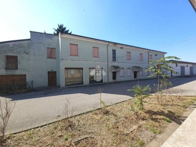 Villa Indipendente in vendita a San Martino Dall'argine, Lombardia