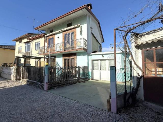 Villa Indipendente in vendita a San Martino Di Lupari, Veneto
