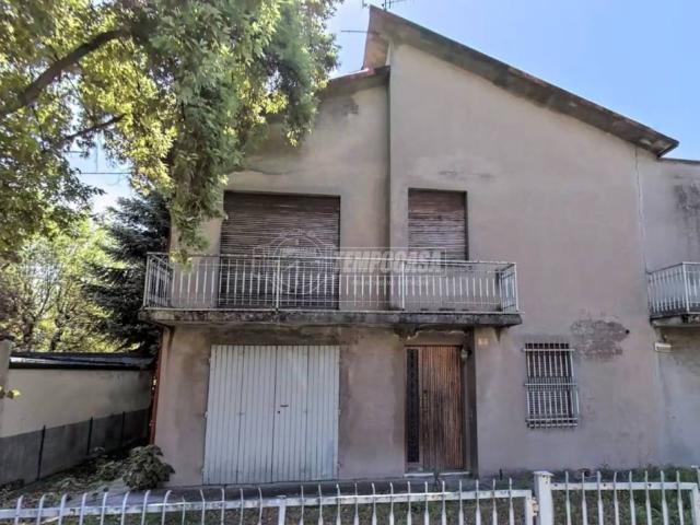 Villa Indipendente in vendita a Pianura Reggiana, Re