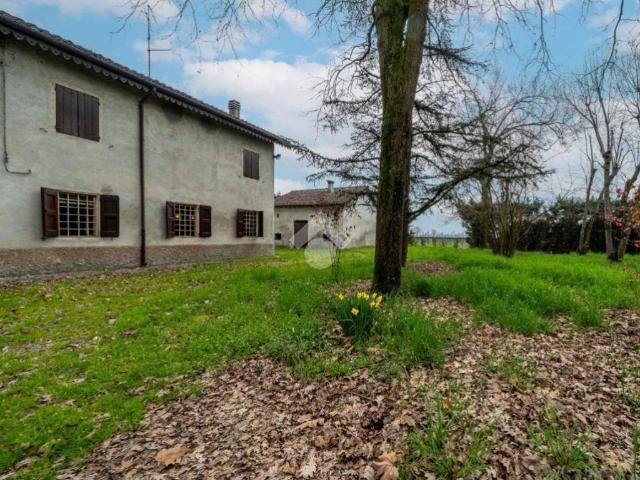 Villa Indipendente in vendita a Pianura Reggiana, Re