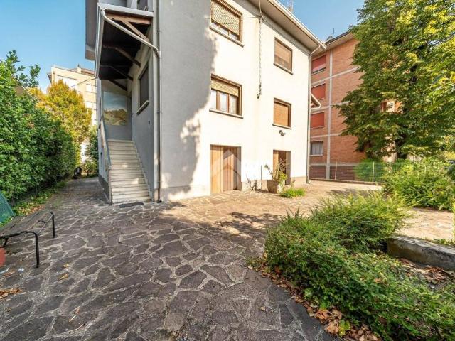 Villa Indipendente in vendita a Pianura Reggiana, Re