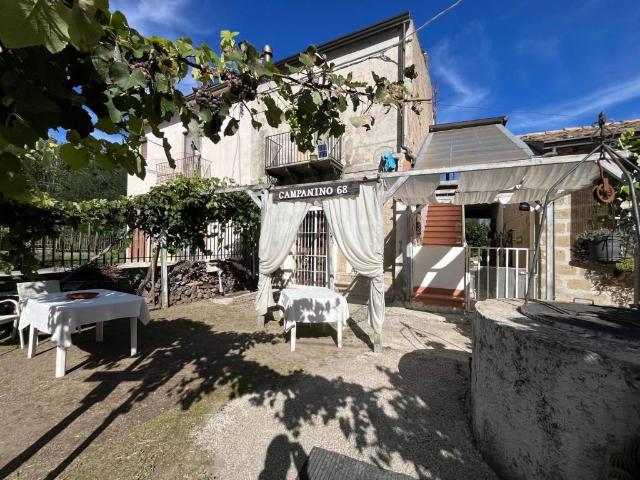 Villa Indipendente in vendita a San Martino Valle, Campania