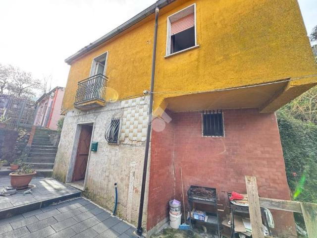 Villa Indipendente in vendita a San Martino Valle, Campania