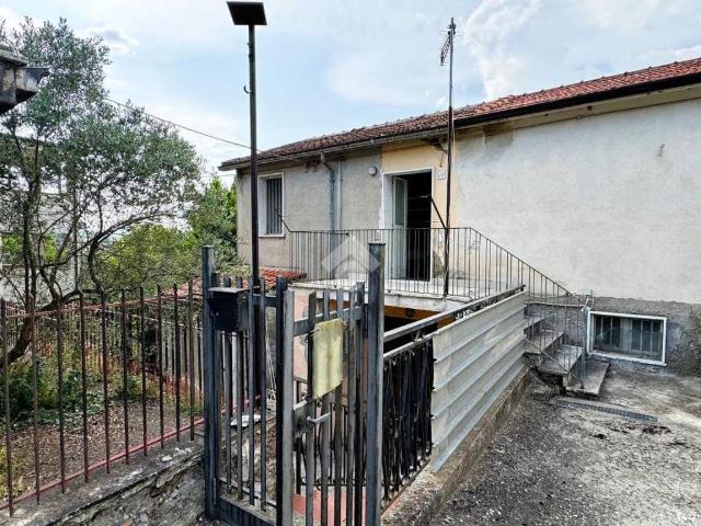 Villa Indipendente in vendita a San Martino Valle, Campania