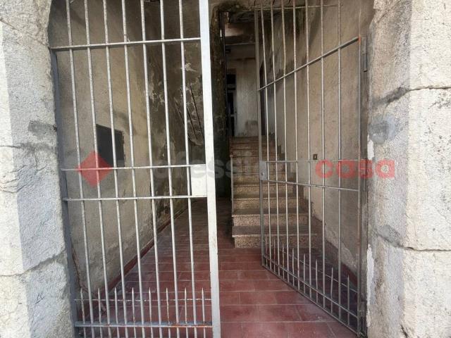 Villa Indipendente in vendita a San Martino Valle, Campania