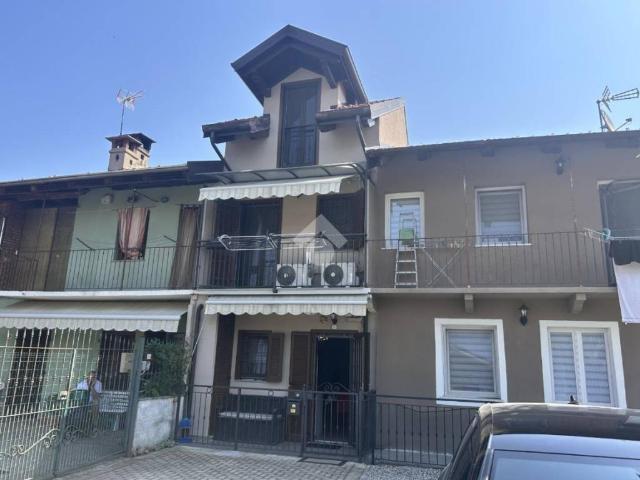 Villa Indipendente in vendita a Borgata Colombretto, Piemonte