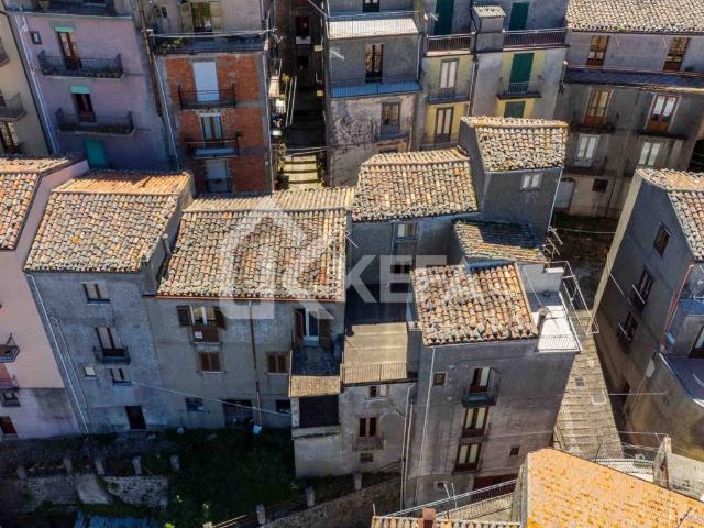 Villa Indipendente in vendita a San Mauro Castelverde, Sicilia