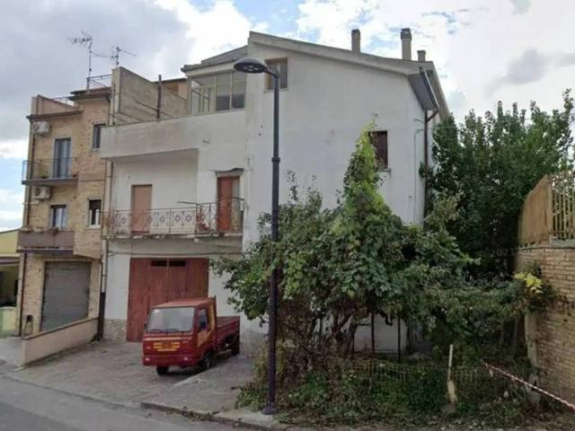 Villa Indipendente in vendita a San Mauro Forte, Basilicata