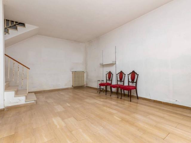 Villa Indipendente in vendita a Centro, Piemonte