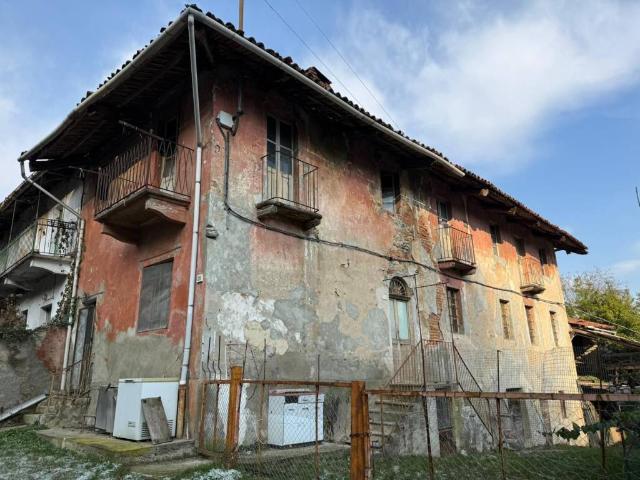 Villa Indipendente in vendita a Centro, Piemonte