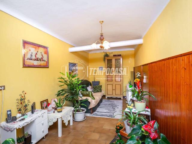 Villa Indipendente in vendita a Sambuy, Piemonte