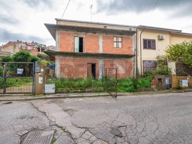 Villa Indipendente in vendita a San Michele Di Ganzaria, Sicilia