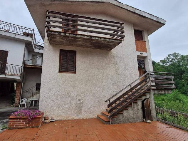 Villa Indipendente in vendita a Piemonte, Cuneo