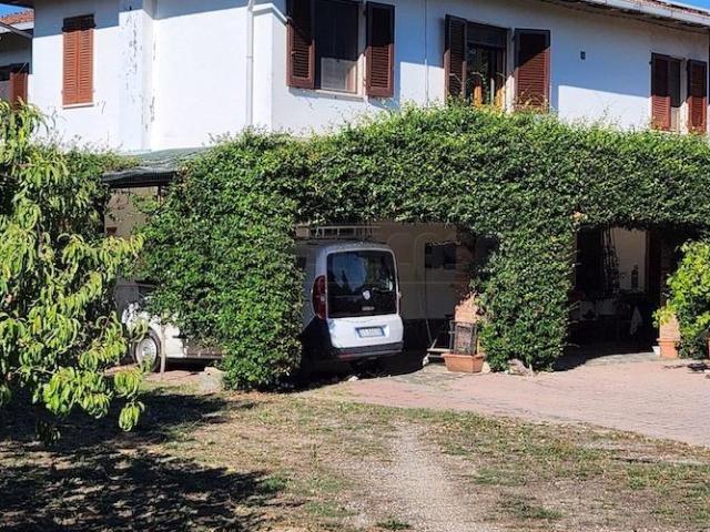 Villa Indipendente in vendita a San Miniato, Toscana