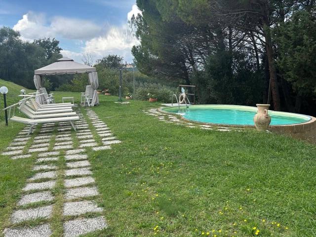Villa Indipendente in vendita a San Miniato, Toscana