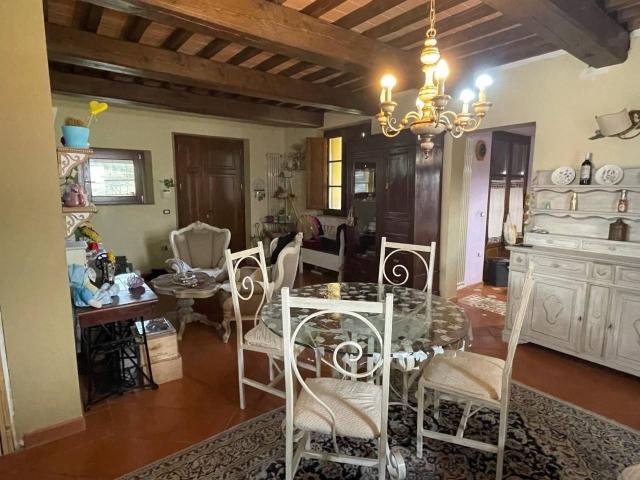 Villa Indipendente in vendita a San Miniato, Toscana