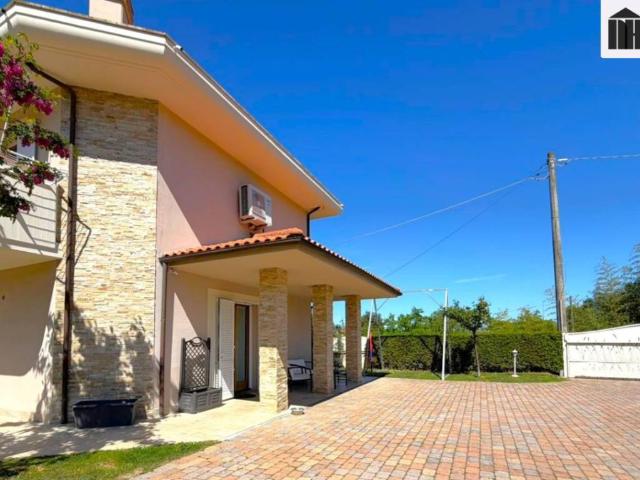 Villa Indipendente in vendita a San Miniato, Toscana