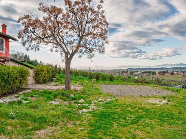 Villa Indipendente in vendita a La Scala, San Miniato