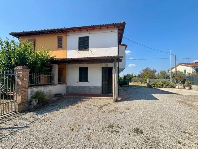 Villa Indipendente in vendita a Roffia, San Miniato