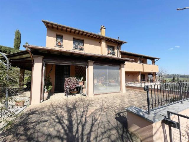 Villa Indipendente in vendita a La Serra, San Miniato