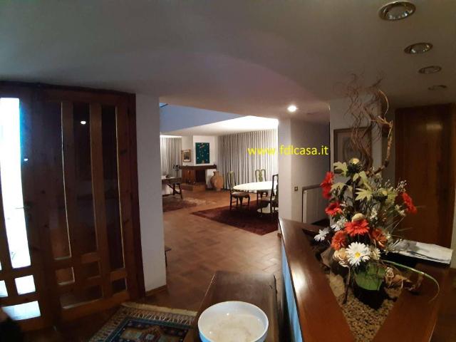 Villa Indipendente in vendita a San Miniato, Toscana