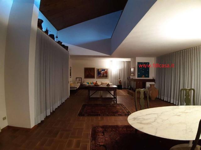 Villa Indipendente in vendita a San Miniato, Toscana