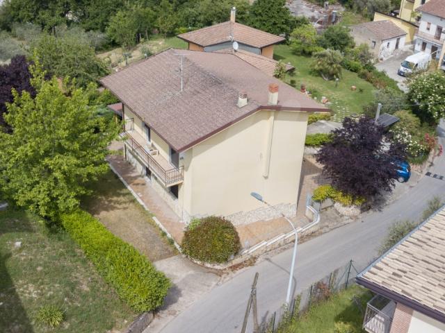 Villa Indipendente in vendita a San Nazzaro, Campania