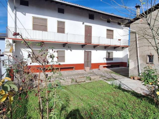 Villa Indipendente in vendita a Piemonte, Novara