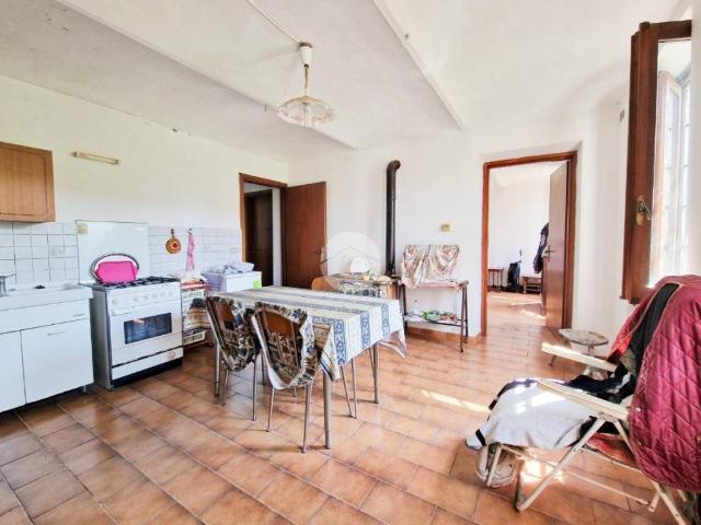 Villa Indipendente in vendita a Piemonte, Asti