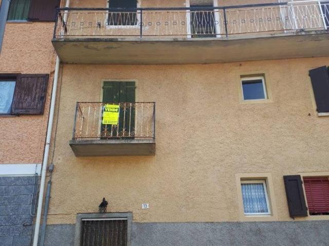 Villa Indipendente in vendita a Comunità Montana della Valle Brembana, San Pellegrino Terme