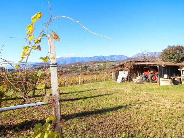 Villa Indipendente in vendita a San Pietro di Feletto, San Pietro Di Feletto