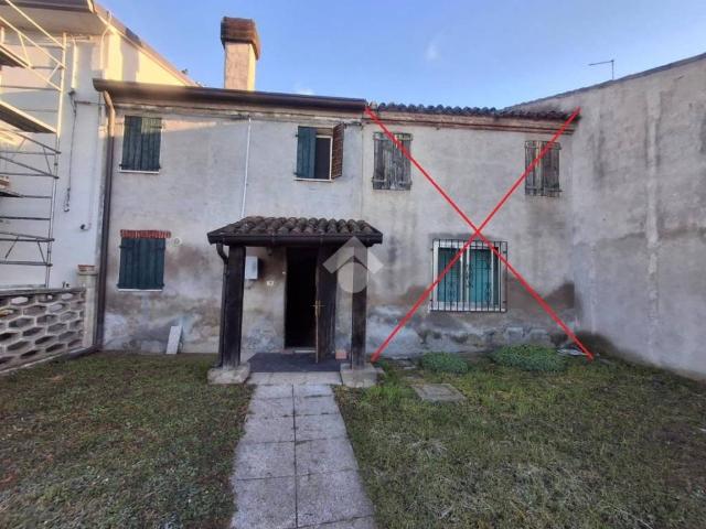 Villa Indipendente in vendita a Isola Rizza, Veneto