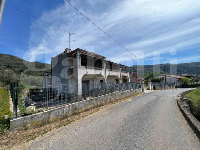 Villa Indipendente in vendita a Coreca, Calabria