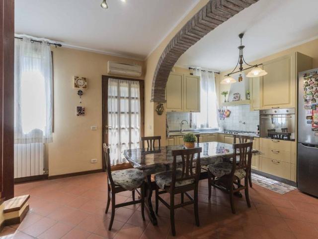 Villa Indipendente in vendita a Unione Reno Galliera, San Pietro In Casale