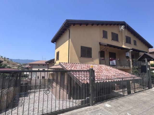 Villa Indipendente in vendita a Calabria, Cosenza