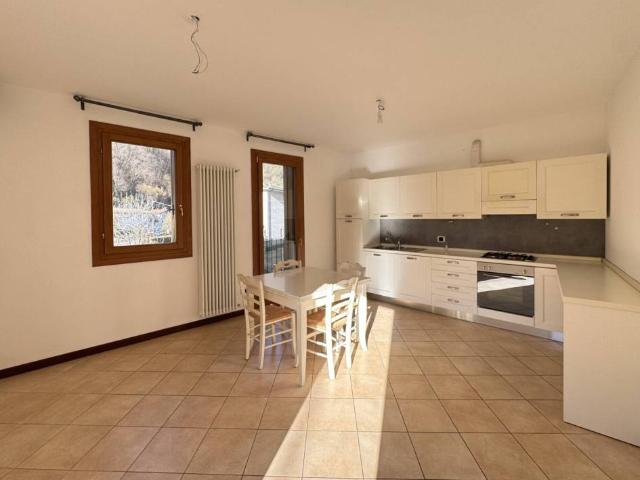 Villa Indipendente in vendita a San Pietro Mussolino, Veneto