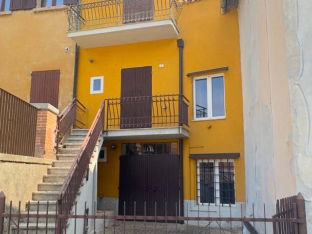 Villa Indipendente in vendita a Val d’Enza, Re