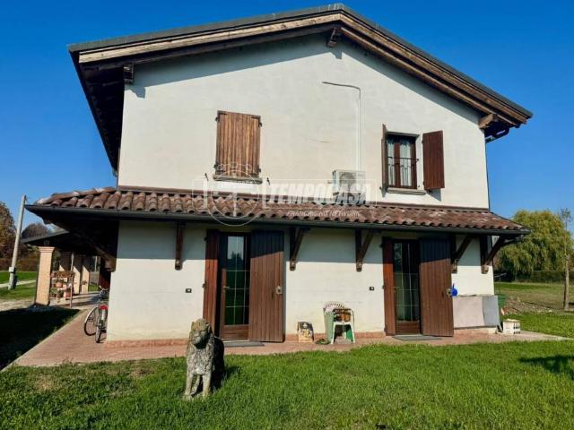 Villa Indipendente in vendita a Unione Comuni Modenesi Area Nord, San Prospero