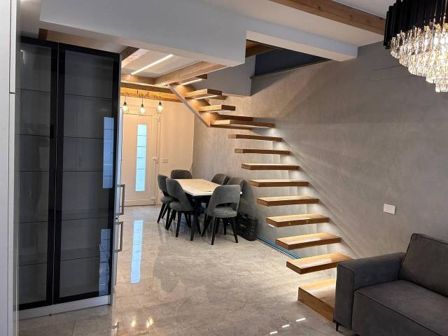 Villa Indipendente in vendita a Moientina, San Rocco al Porto