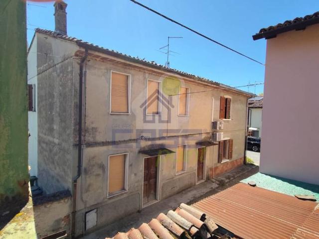 Villa Indipendente in vendita a San Rocco Al Porto, Lombardia