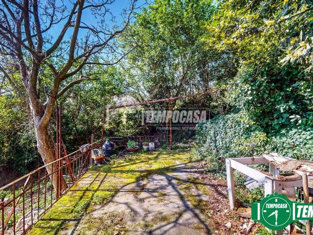 Villa Indipendente in vendita a Piemonte, Alessandria