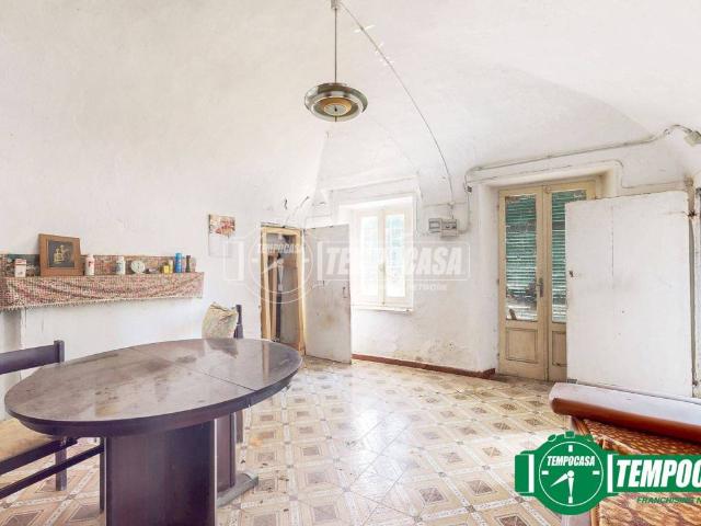 Villa Indipendente in vendita a Piemonte, Alessandria